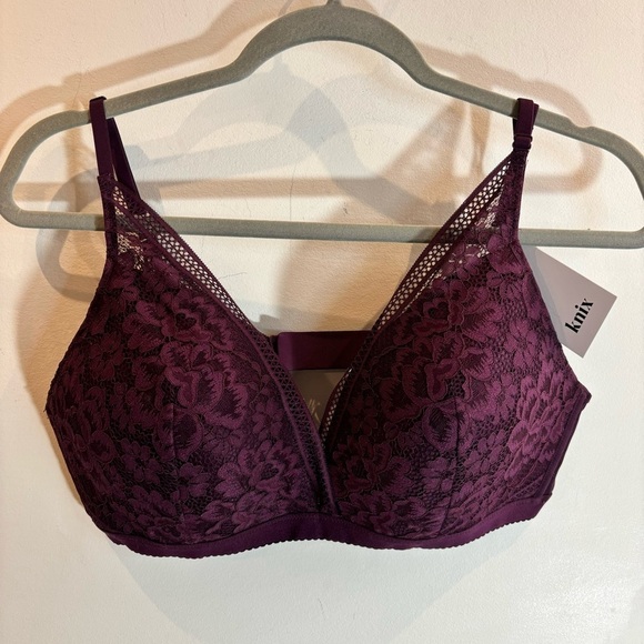 KNIX Sz XL Lace Deep V Padded No Underwire Bralette Bra NEW WITH TAGS. - Picture 3 of 10